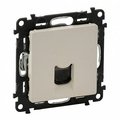 Розетка RJ45 компьютерная Valena LIFE скрытой установки cat.5е UTP с лицевой панелью слоновая кость 753540 Legrand Розетка RJ45 компьютерная Valena LIFE скрытой установки cat.5е UTP с лицевой панелью слоновая кость 753540 Legrand