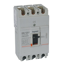 Выключатель автоматический DRX125 трехполюсный 80А 10кА 027255 Legrand