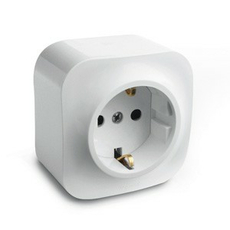 Розетка одноместная 2К+З немецкий стандарт 16А без шторок открытой установки белый Quteo 782211 Legrand