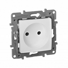 Розетка одноместная Etika без шторок без заземеления 16А белый 672220 Legrand