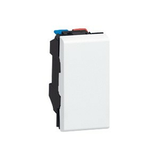 Выключатель одноклавишный одноместный 10А 77000 Mosaic New Legrand