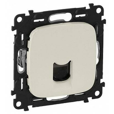 Розетка RJ45 компьютерная Valena ALLURE скрытой установки cat.5е UTP с лицевой панелью слоновая кость 753840 Legrand