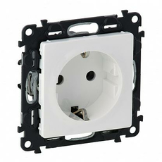 Розетка одинарная Valena LIFE скрытой установки силовая 2К+З с заземлением 16А 250В с лицевой панелью безвинтовые зажимы белый 753421 Legrand