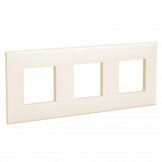 Рамка 3 поста 6 модулей Avanti Ванильная дымка 4405906 DKC