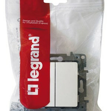 Переключатель двухклавишный Etika 10А белый 672212 Legrand