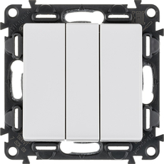 Выключатель трехклавишный Valena LIFE скрытой установки 10А 250В с лицевой панелью винтовые зажимы белый 752403 Legrand