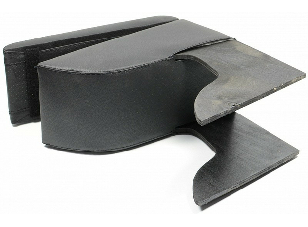 Подлокотник Lada Kalina с перфорированной вставкой (старого образца)