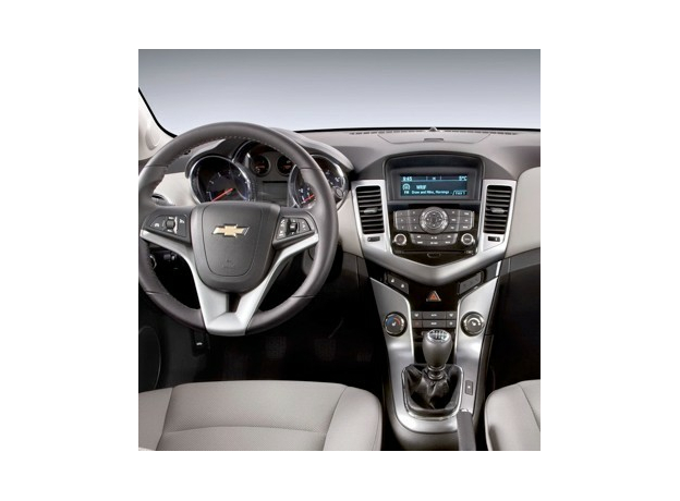 Переходная рамка Chevrolet Cruze (чер.) RCV-N08