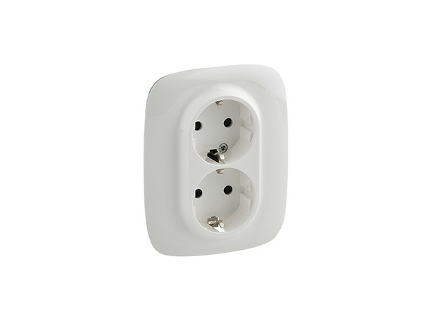 Розетка двойная Valena ALLURE 753726 Legrand Розетка двойная Valena ALLURE 753726 Legrand