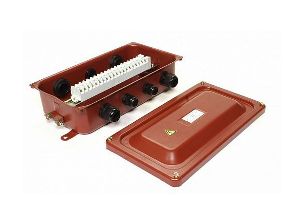 Коробка клеммная У615А с пластмассовыми сальниками У2 IP54 zeta30324 ЗЭТА ЗЭТАРУС Коробка клеммная У615А с пластмассовыми сальниками У2 IP54 zeta30324 ЗЭТА ЗЭТАРУС