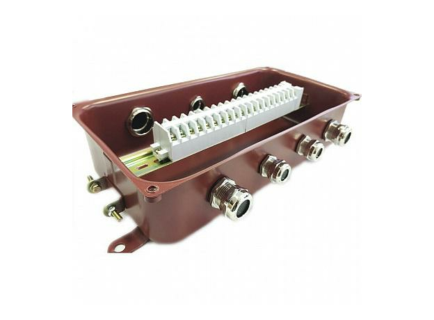 Коробка соединительная КС-20 с латунными сальниками УХЛ1,5 IP65 zeta30346 ЗЭТА ЗЭТАРУС Коробка соединительная КС-20 с латунными сальниками УХЛ1,5 IP65 zeta30346 ЗЭТА ЗЭТАРУС