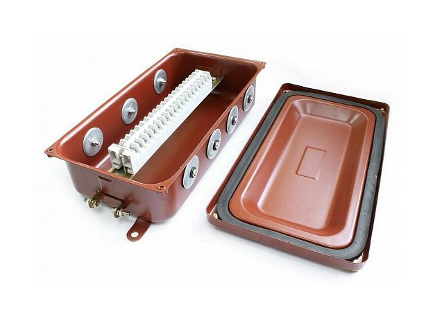 Коробка соединительная КС-20 с металлическими заглушками УХЛ1,5 IP65 zeta30329 ЗЭТА ЗЭТАРУС Коробка соединительная КС-20 с металлическими заглушками УХЛ1,5 IP65 zeta30329 ЗЭТА ЗЭТАРУС