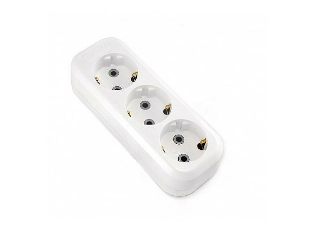 Колодка розеточная У3-Е трехместная розетка с заземлением LUX