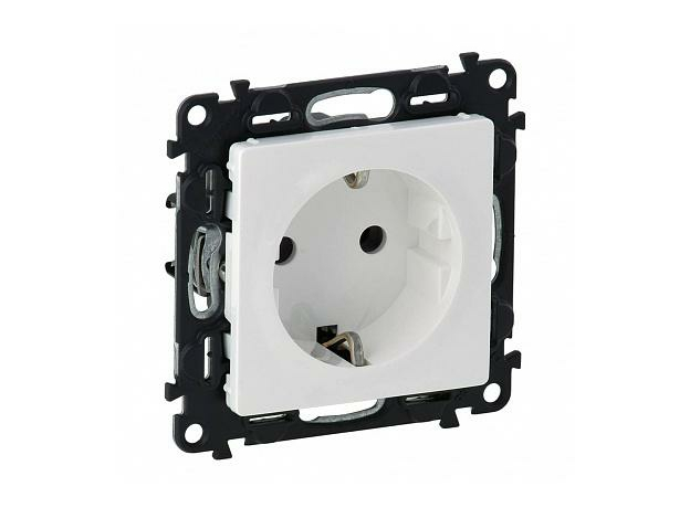 Розетка одинарная Valena LIFE 753420 Legrand Розетка одинарная Valena LIFE 753420 Legrand