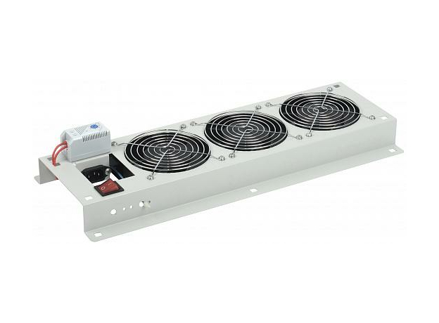 ITK Вентиляторная панель с выключателем и термостатом 3 модуля серая FM35-32M IEK