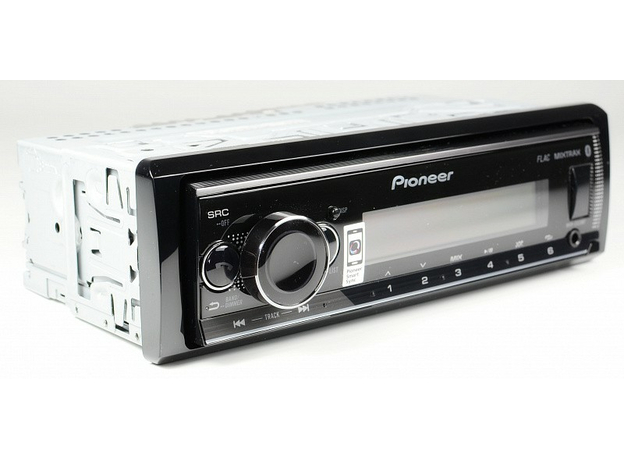 USB-магнитола Pioneer MVH-S520BT