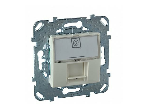 Розетка RJ45 компьютерная Unica скрытой установки IP40 кат. 5е с полем для надписи механизм бежевый MGU5.421.25ZD Schneider Electric Розетка RJ45 компьютерная Unica скрытой установки IP40 кат. 5е с полем для надписи механизм бежевый MGU5.421.25ZD Schneider Electric