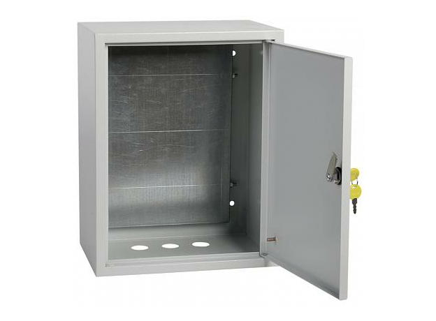 Щит металлический ЩМП-3-0 IP31 с монтажной панелью 650х500х220мм (ВхШхГ) GENERICA УХЛ3 RAL7035 YKM40-03-31-G IEK