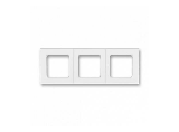 Рамка 3 поста Levit белый / ледяной 2CHH015030A6001 ABB