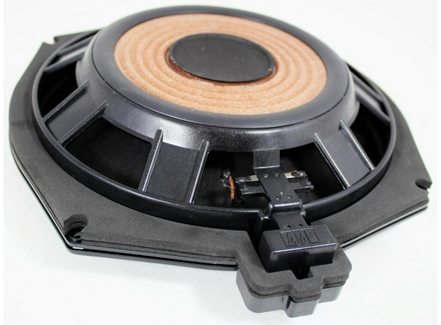 НЧ-динамик AMP SW-200BMW