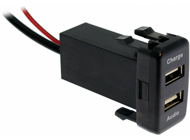 USB разъем в штатную заглушку для Toyota (с зарядным устройством) RP-UC14
