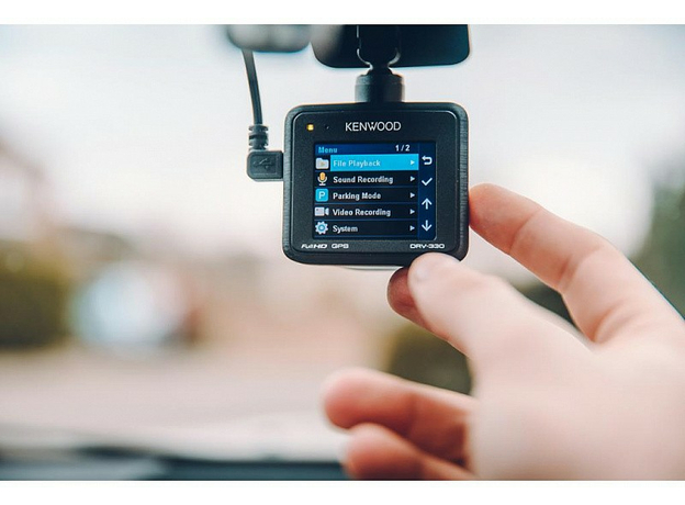 Видеорегистратор Kenwood DRV-330 Видеорегистратор Kenwood DRV-330