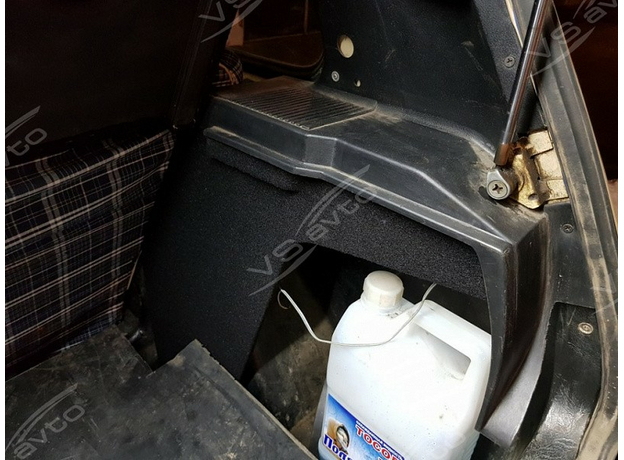 Полка ВАЗ 2121 "Нива" (с опорами, без боковин) (до 2016 г.в.)