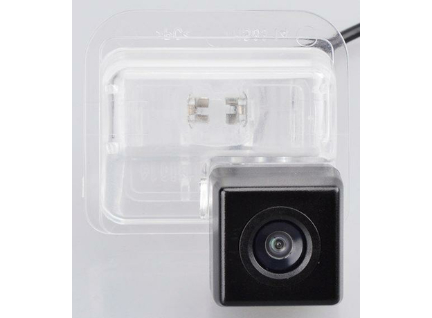Камера заднего вида для MAZDA CX-5 17+ (INTRO VDC-057)