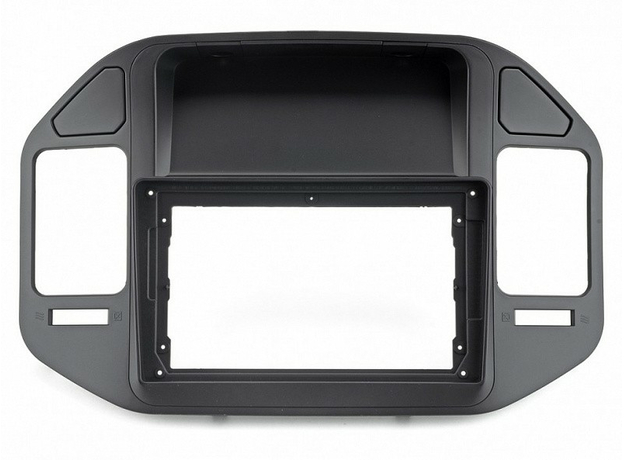 Рамка для MITSUBISHI Pajero 3 1999-2006 Incar RMS-FC463