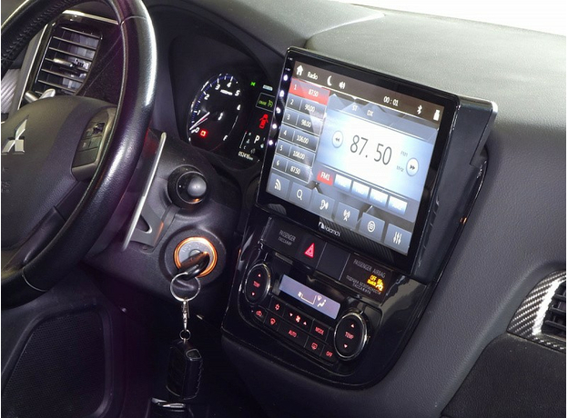 Рамка для MITSUBISHI Outlander 2016-2020 Incar RMS-FC462