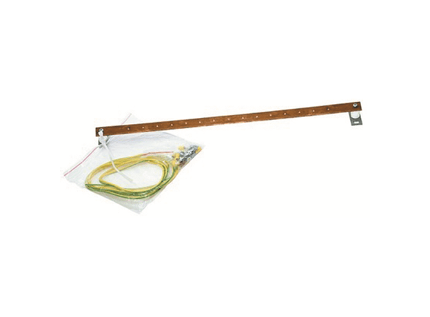 Шина заземления 19дюймовая медная DKC R5SGB19