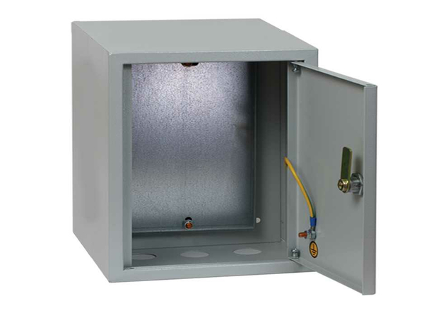 EKF Щит с монтажной панелью ЩМП-10 400х400х300 IP31 EKF Щит с монтажной панелью ЩМП-10 400х400х300 IP31