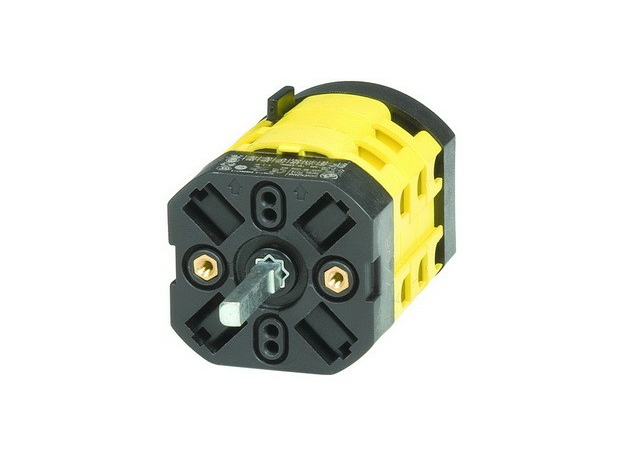 DKC  AS1210R Переключатель кулачковый трехполюсный  на два положения на 12 А DKC  AS1210R Переключатель кулачковый трехполюсный  на два положения на 12 А