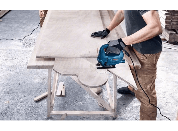 Лобзик GST 700 BOSCH 06012A7020