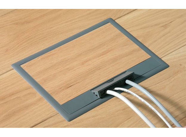 Лючок напольный 3 суппорта на 6 модулей 45х45 серый Schneider Electric ISM50636