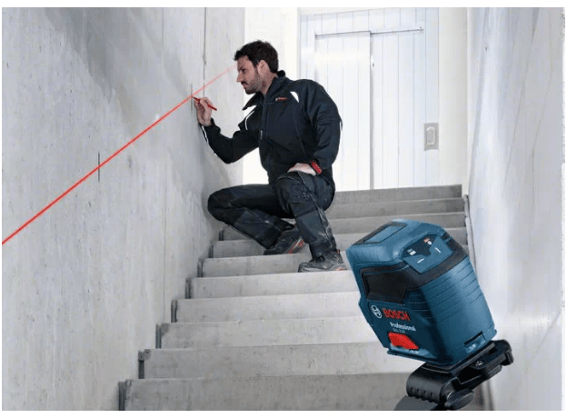 Нивелир лазерный линейный построитель плоскостей GLL 2-10 0.601.063.L00 BOSCH