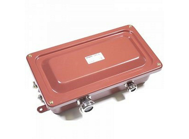 Коробка с зажимами наборными КЗНС-16 с латунными сальниками УХЛ1,5 IP65 zeta30316 ЗЭТА ЗЭТАРУС Коробка с зажимами наборными КЗНС-16 с латунными сальниками УХЛ1,5 IP65 zeta30316 ЗЭТА ЗЭТАРУС