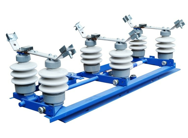 Разъединитель РЛНД 1-10 II/630 УХЛ1 с приводом ПРНЗ-10 ТЭМЗ 00-000342