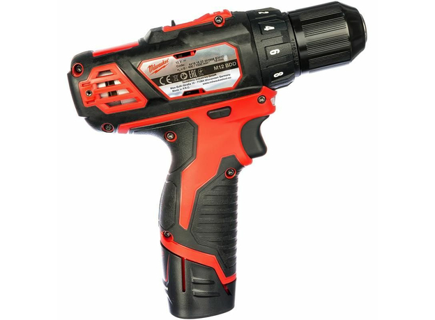 Дрель-шуруповерт аккумуляторная M12BDD-202С (Li-Ion2Ач) Milwaukee 4933441915